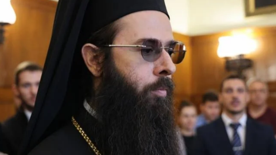 Новият Сливенски митрополит Арсений, веднага след каноничния избор